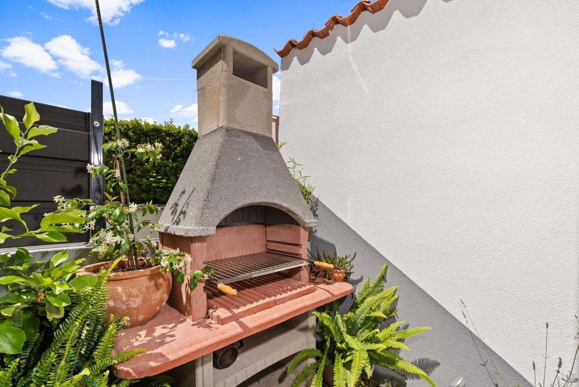 Holiday Home Sea Premantura Exterior photo
